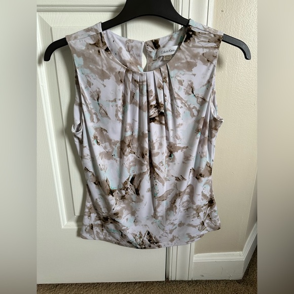 Calvin Klein Tops - Calvin Klein Sleeveless Pleated Tank